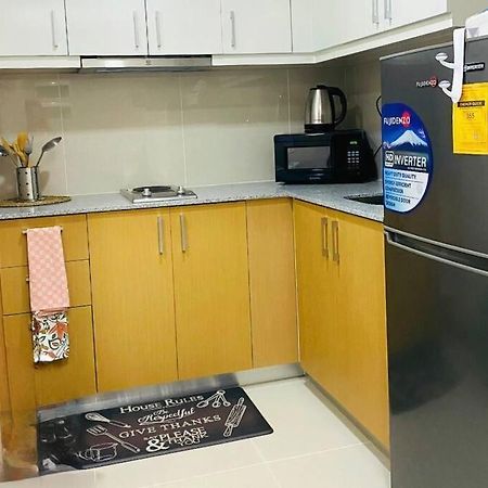 Cosy Executive 1 Bedroom Uptown Parksuites Ultra Fast Internet 马尼拉 外观 照片