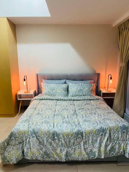 Cosy Executive 1 Bedroom Uptown Parksuites Ultra Fast Internet 马尼拉 外观 照片
